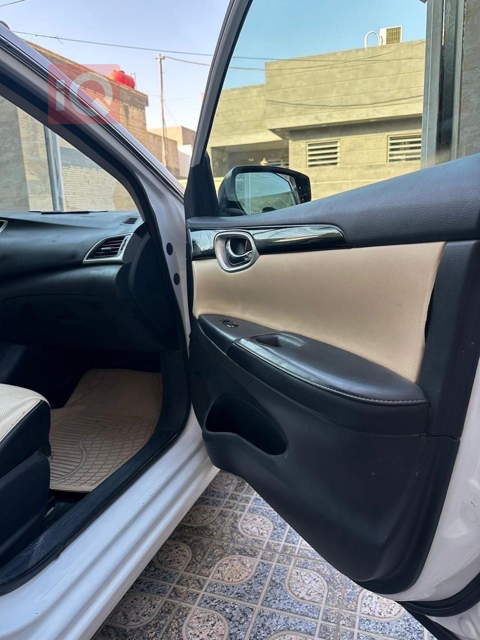 نيسان سنترا